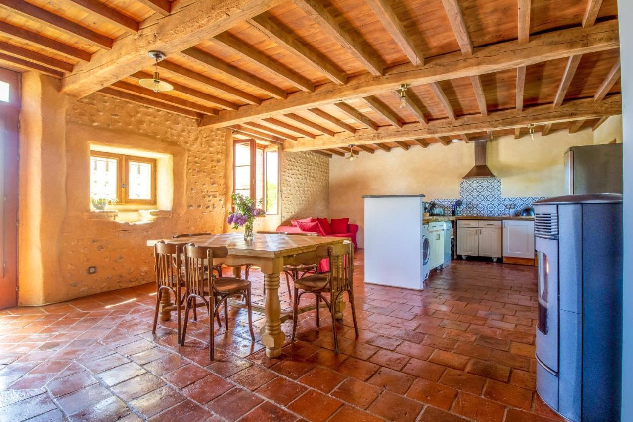 Ecogite Rural La Cle Des Champs Peyrelongue-Abos エクステリア 写真