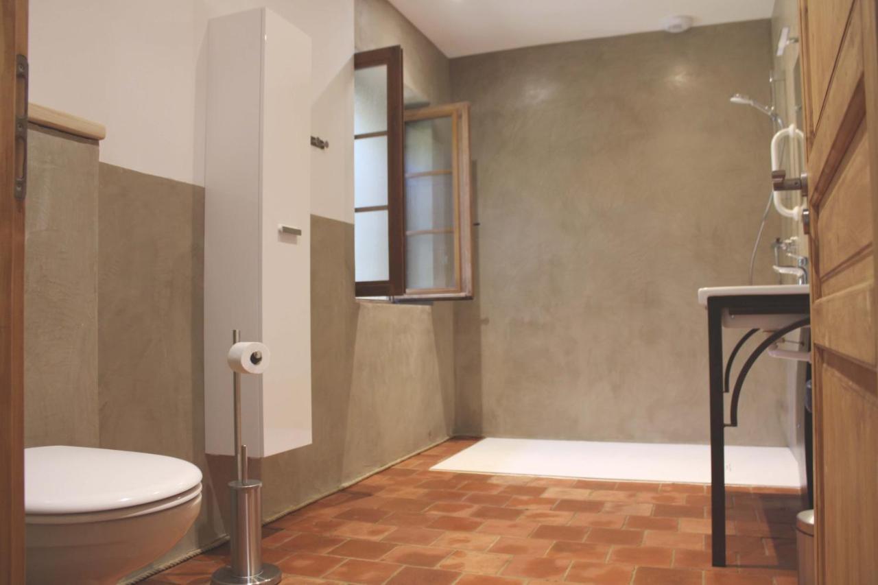 Ecogite Rural La Cle Des Champs Peyrelongue-Abos 部屋 写真