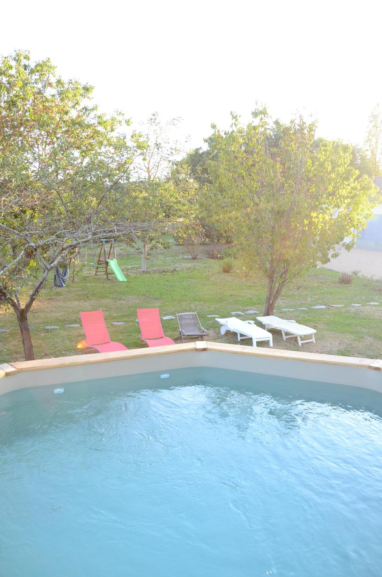 Ecogite Rural La Cle Des Champs Peyrelongue-Abos 部屋 写真